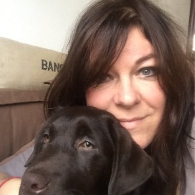 69babette's profile picture. belastingadviseur, moeder van dochter en zoon, samen met @elwin1972,lezen, tuin, brocante, zee, wijn, etentjes en frankrijkverslaafde