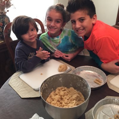 LisaKristian1's profile picture.