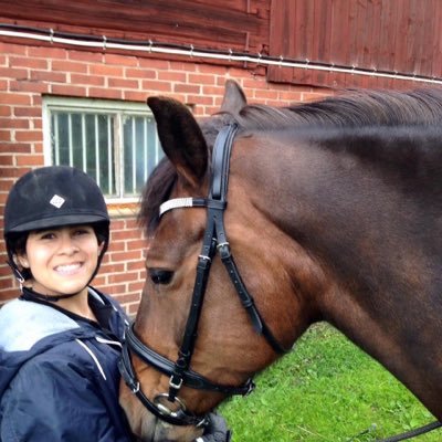 clara_bella90's profile picture. Love travel, horses, music and photography. Music Art teacher, teach rock 🎶