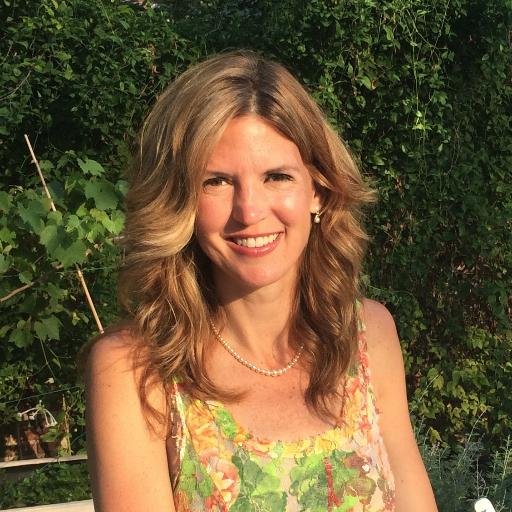 Freelance travel writer. Former travel editor at Chicago Tribune and before that, Sun-Times. Suffers from incurable wanderlust. HMU: lorilynrackl@gmail.com