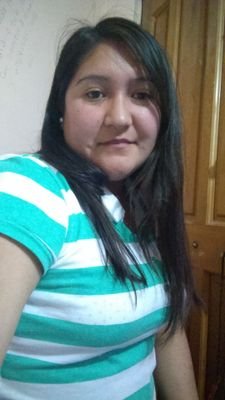 crysty8090's profile picture. 