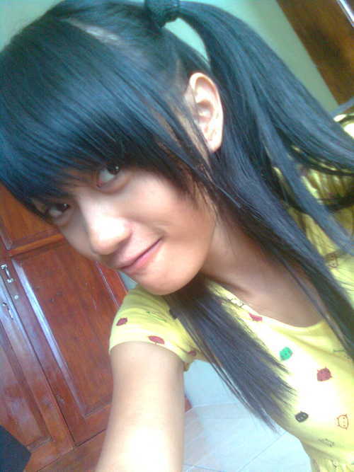 Cbintanx's profile picture. gagda yg sempurna didunia ne!!!!!!!!
i'm alone.........