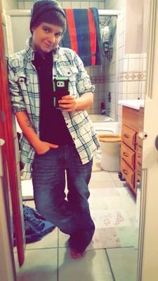 Mactruck7's profile picture. 