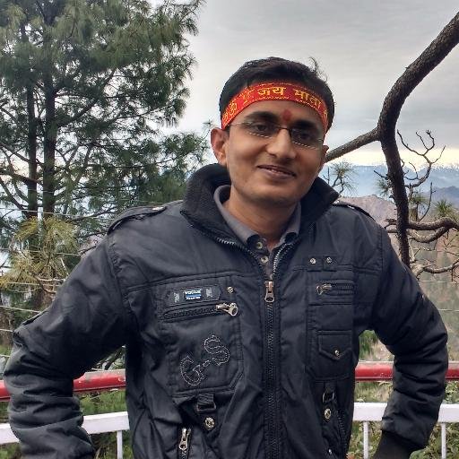 drsmnit's profile picture. Analyst...