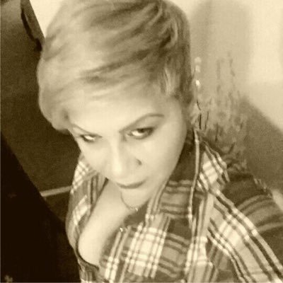 LARENE6's profile picture. Banileja