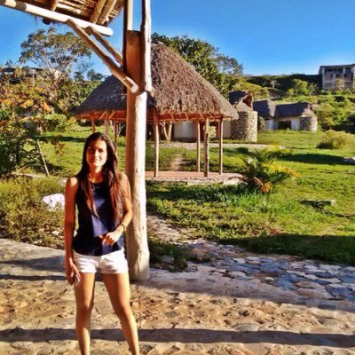 mayra_suarez's profile picture. 