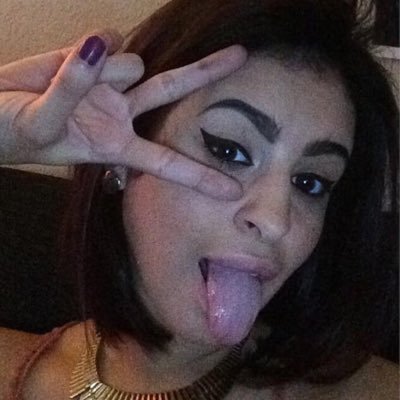 ladiesinmylife7's profile picture. pies in the skies