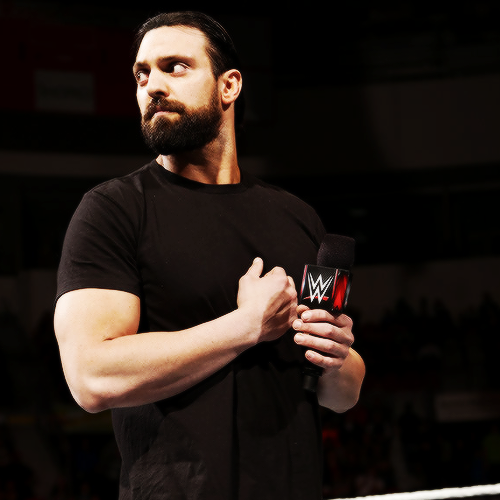 We are who we choose to be. [@TheDamienSandow]