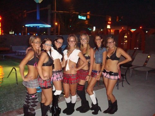 ilovedjs's profile picture. 