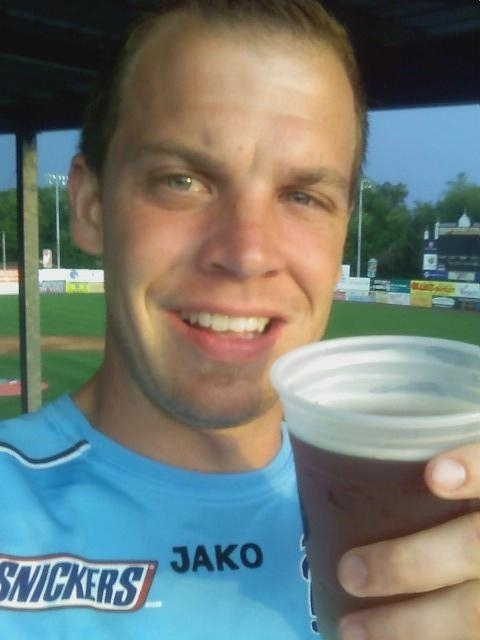 kentwoodburn's profile picture. 