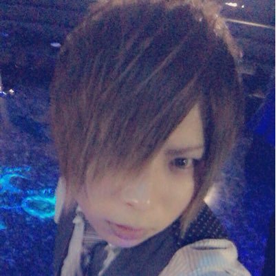 haku0314's profile picture. 歌舞伎町 club Bambi(ﾊﾞﾝﾋﾞ)のはくです！ そこのあなたお友達になってください！ 今ならなんと フォロバ120%！ 気軽にDM送ってきてください♡ #歌舞伎町 #ホスト #九州出身 #音楽 #UVER #ABC #DEEP #EXILE #三代目 #アニメ #漫画 #NARUTO #ONEPIECE