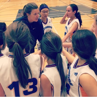 Girls basketball coach: Southridge. Skills trainer. Former NCAA2 athlete at SFU 🏀 AthElite girls U17 Elite Head coach