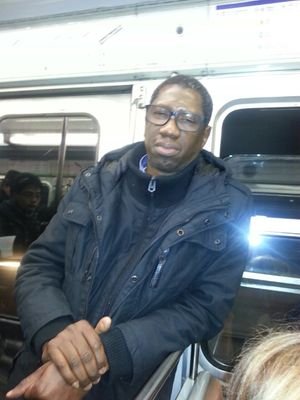 cheicktoure50's profile picture. 