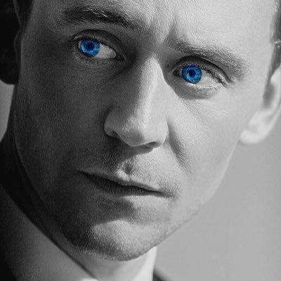 LawlessSibling's profile picture. At day, a banker and gentleman. At night, a con artist, pickpocket, rebel, protester and anarchist. As you can imagine, my family don't approve.