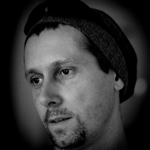 muskitle's profile picture. Znajduję przyjemność w spojrzeniu alternatywnym