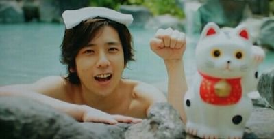 嵐・二宮和也の主にツッコミ語録を呟くbotです。ドラマや映画の台詞も呟きます/勿論本人ではありません。話しかけて頂くと自動で返信はしますが、大抵可愛くないこと言う仕様になってます。ごくたまに管理人が出てきてお返事します。※フォロー返しは自動で行っています。Japanese only,thank you.