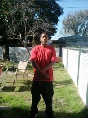 centos36's profile picture. 5ft 9in looking for fun an a out lady that loves her man