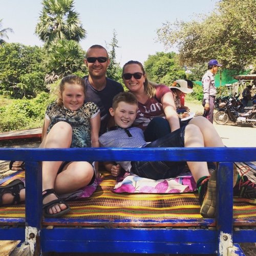 Full time Family Travel - World School, World Food, Reviews, Attractions & daily life from one UK family. Huff Post Contributor. worldwidewithkids@hotmail.com