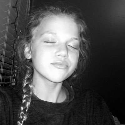 _anna_koehler_'s profile picture. 