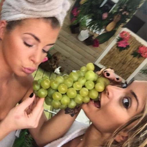 martina75147854's profile picture. SOUTENONS le trios Marseillais ♥ et Mel