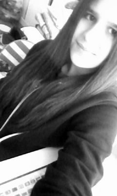 aleksieva_desi's profile picture. 