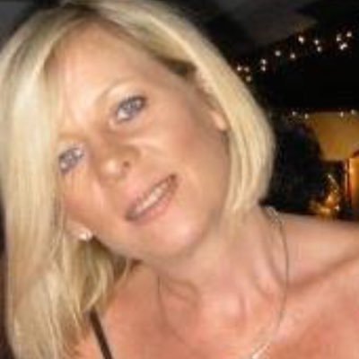 note2little's profile picture. 