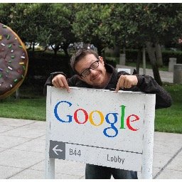 ThisIsAlbertoV's profile picture. 