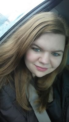 MegaSmartie's profile picture. Teachs 7th grade. Loves school and singing. Reading is a fabulous pasttime.