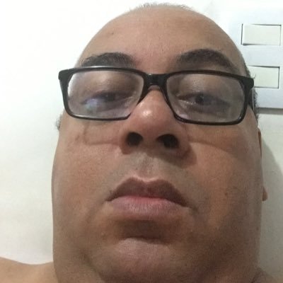 alexmartinsfoto's profile picture. letras e fotos