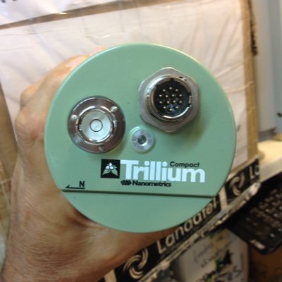 ExperimentGEO's profile picture. GeoNet expert. Geological hazards / earthquakes / volcanoes / landslides and tsunamis. Promoting IAPG, AGI, GSL. #geosciences