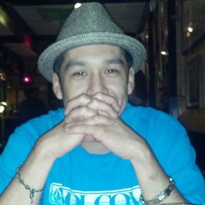 dacanales247's profile picture. music speaks to my soul