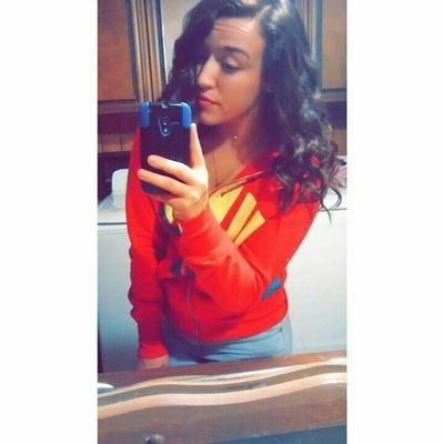 Kaffy_4237's profile picture. @TheRock❤❤

Sophomore pvhs