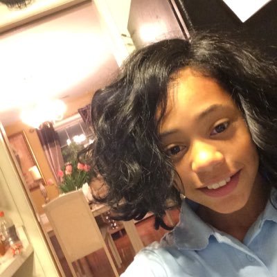 m_naziah's profile picture. 