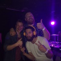 Léna (@lnacr) 's Twitter Profile