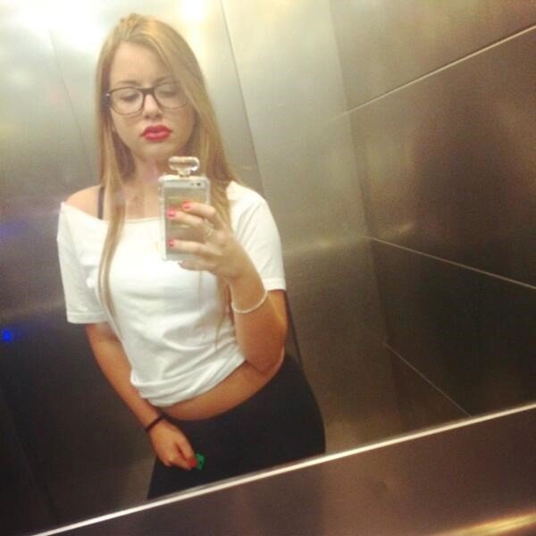 ForderNancy's profile picture. Hey! Here is my snapchat: LylaLonely :P