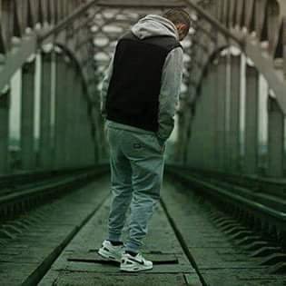 rakan76868730's profile picture. 