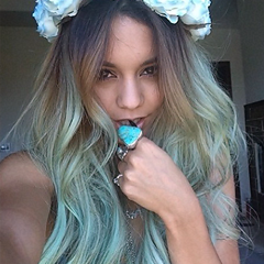 angeIlips's profile picture. if you're reading this, you're beautiful & life can only get better from now on.