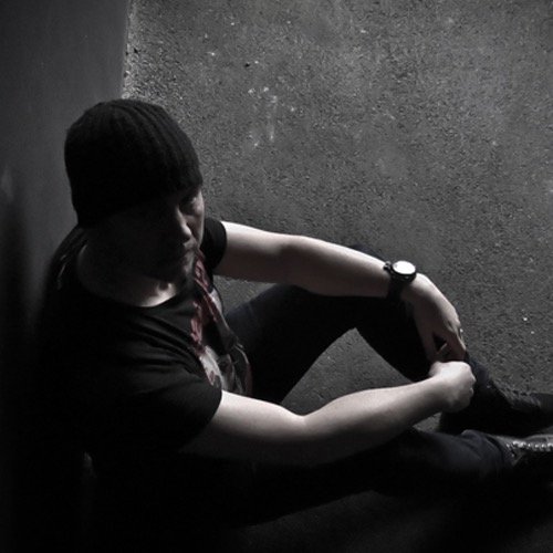 Dj Producer (Bonzai Progressive - ifonika Recordings - Lcd Recordings)
PHI PHI / ALONE (Bonzai Progressive) OUT NOW