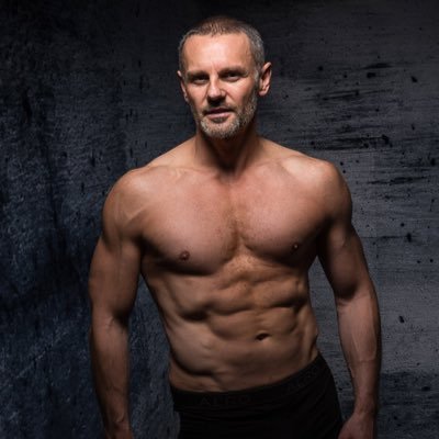 We help you develop a super cut, six-pack abs physique. Start here: https://t.co/IH0yoeIMxS