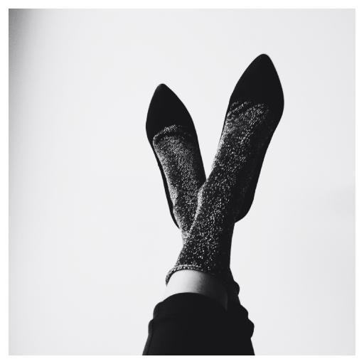 thesubtLITE's profile picture. Subtleties of fashion and beauty