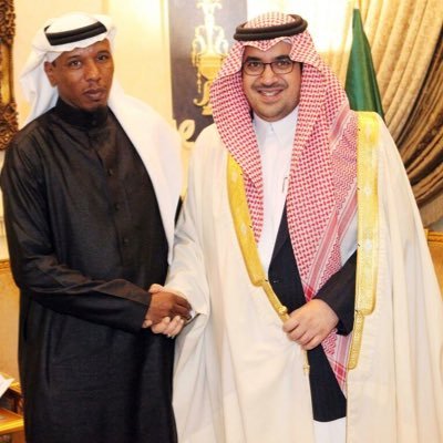 المشرف العام لكرة القدم الرئيس التنفيذي ومديرة الكرة بنادي القيصومة سابقا لاعب القيصومة والحزم سابقا