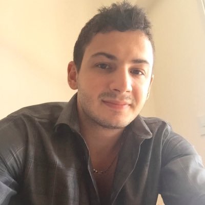 Serial entrepreneur. Footballer. 🇺🇸 🇧🇷
I help marketing agencies make more money using AI. 🎩
Always looking for online service businesses to invest. 💸