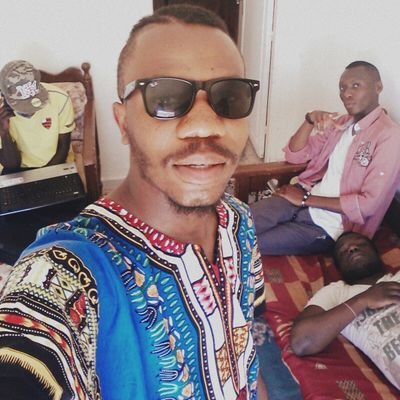 vinoverdose01's profile picture. 