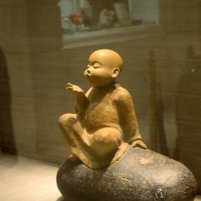 creszens's profile picture. A Multi Functional (re-)tweeting in personal capacity