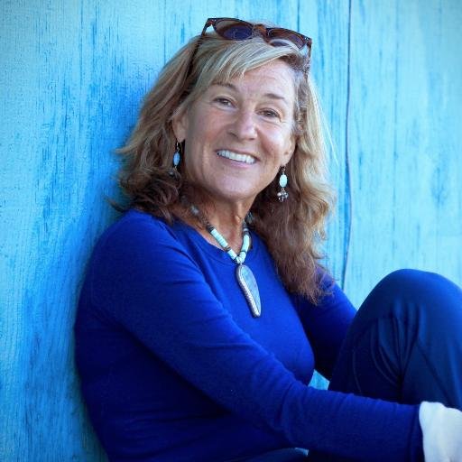 Debra blends #astrology & #psychology, using the four elements, to help clients understand their life lessons, unique #purpose, strengths, and #challenges.
