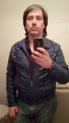 Soy rockero,metalero,me gusta ir a conciertos,compartir con amigos ( as ),me gusta IRON MAIDEN,METALLICA,SLAYER,MOTÖRHEAD,ir al Gym y su buena chela