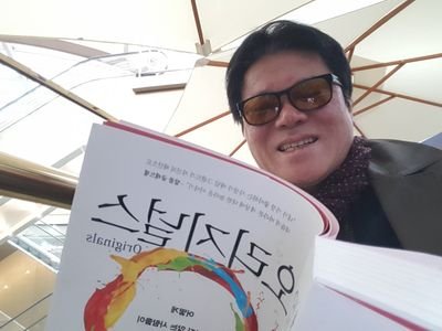 kakuStudio's profile picture. 