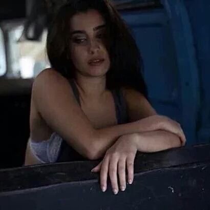 feralex18's profile picture. Harmonizer 4 ever and I Love Bananas 0/6