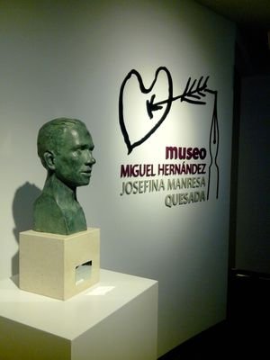 M. P. Perálvarez Profile