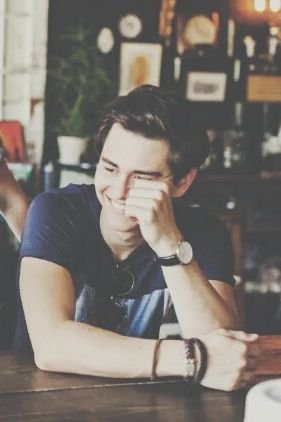 BYEkarrreen's profile picture. was once riley's header girl. 5/17/14. INACTIVE I CRI :-(